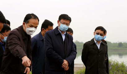 全力以赴确保安全度汛，扎实推进新武湖水厂输水管道工程建设